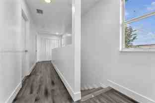 1541 Nw 1st Ct #1541 - Photo 1 of 1