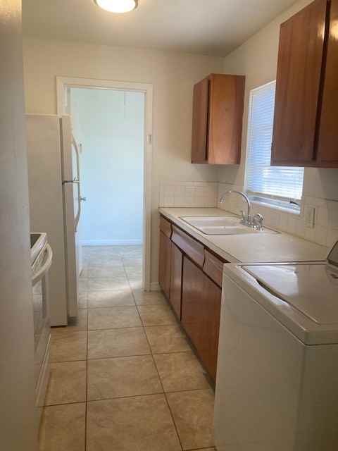 414 David St #NA - Photo 3 of 9