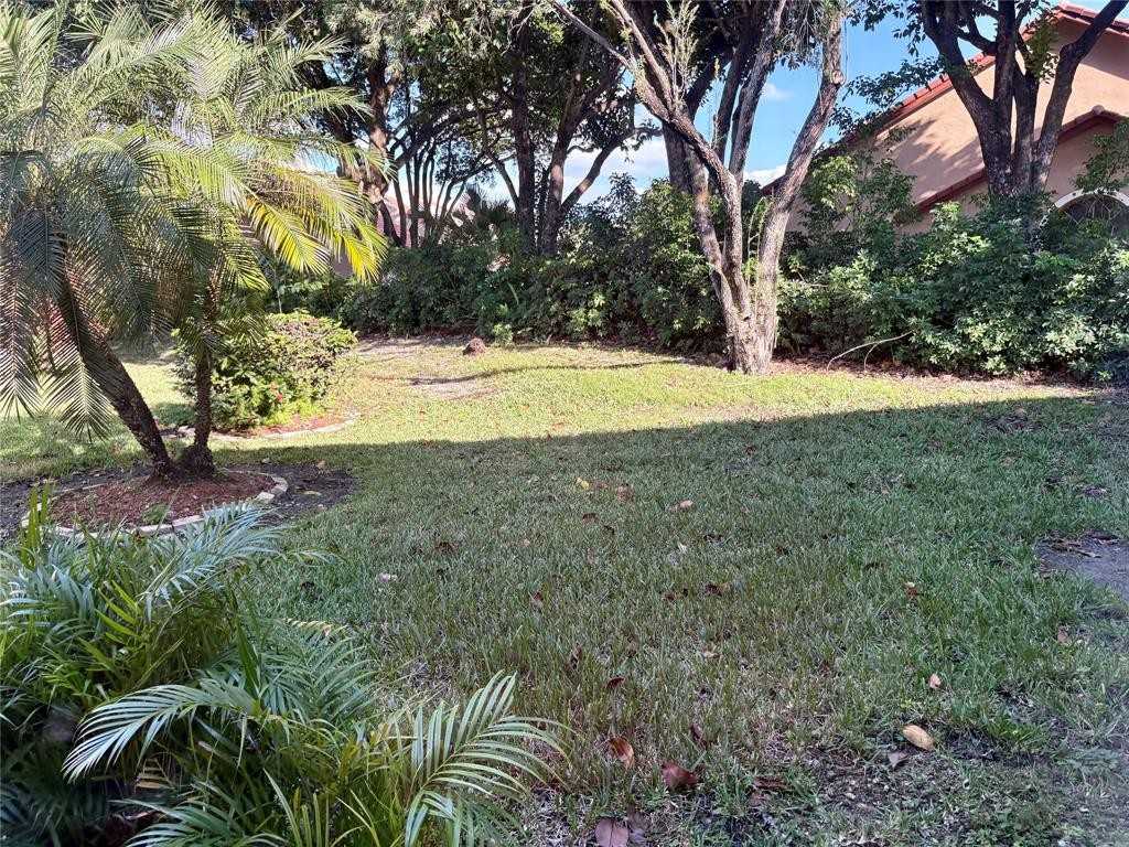 9384 S Belfort Cir #9384-9384 - Photo 5 of 11