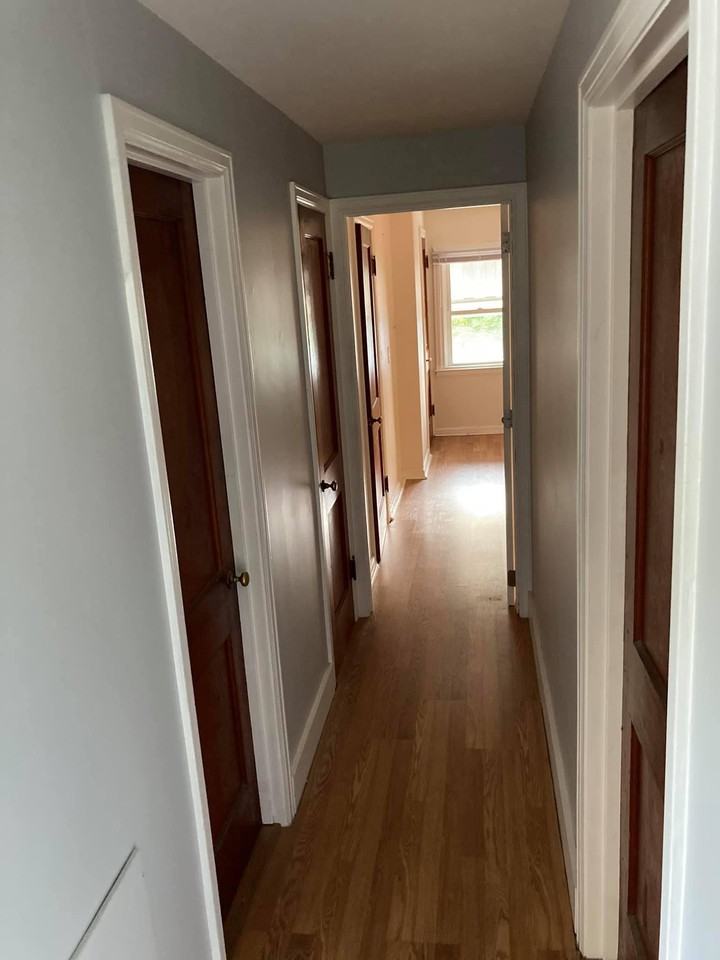 27 Glenwood St #3 - Photo 4 of 22