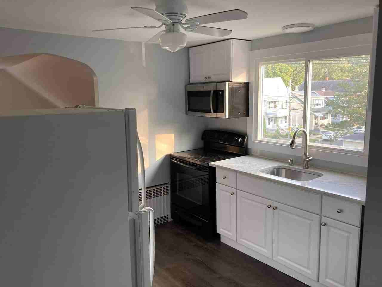 27 Glenwood St #3 - Photo 4 of 20