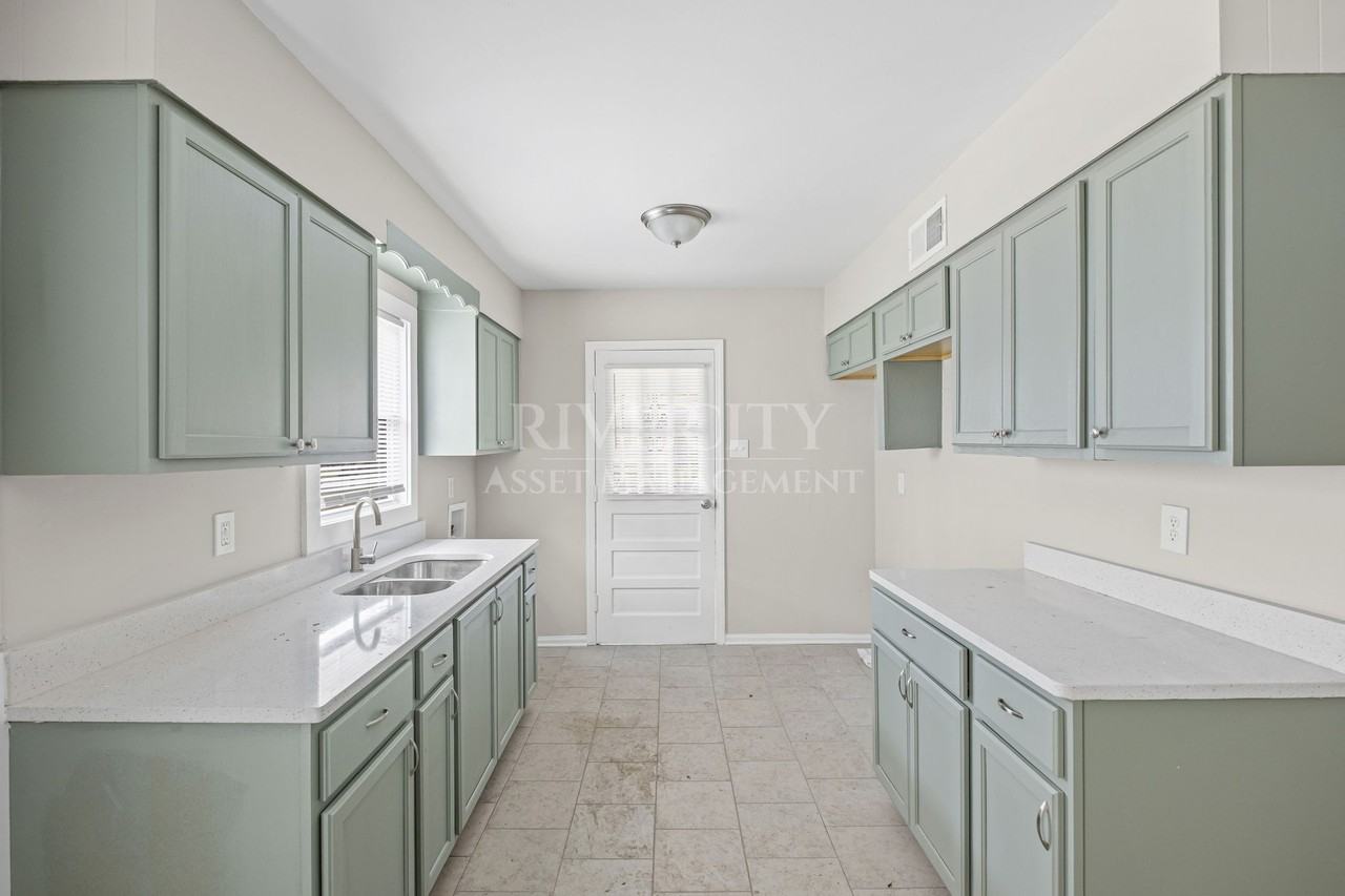 3804 Cazassa Rd #1 - Photo 4 of 21