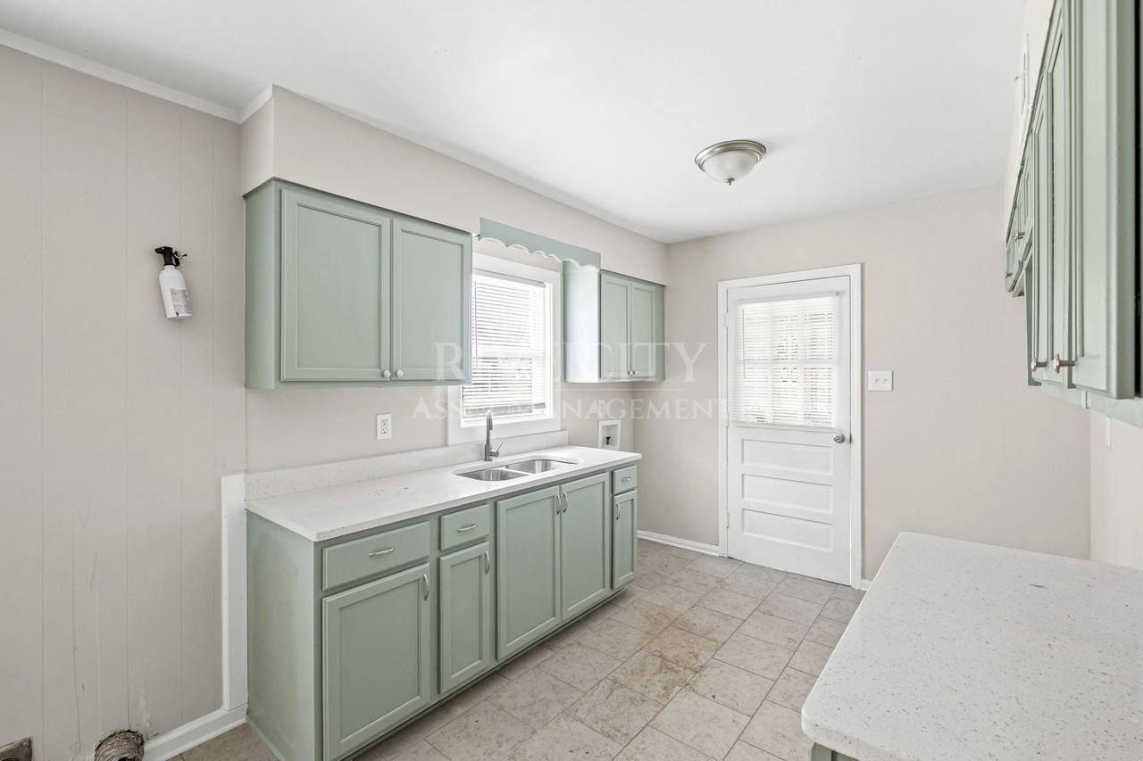 3804 Cazassa Rd #1 - Photo 5 of 21