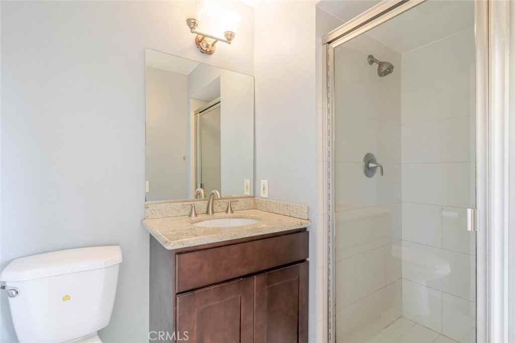 15113 Saticoy St #15113-16 - Photo 3 of 23