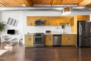 530 S Hewitt St - Photo 1 of 1