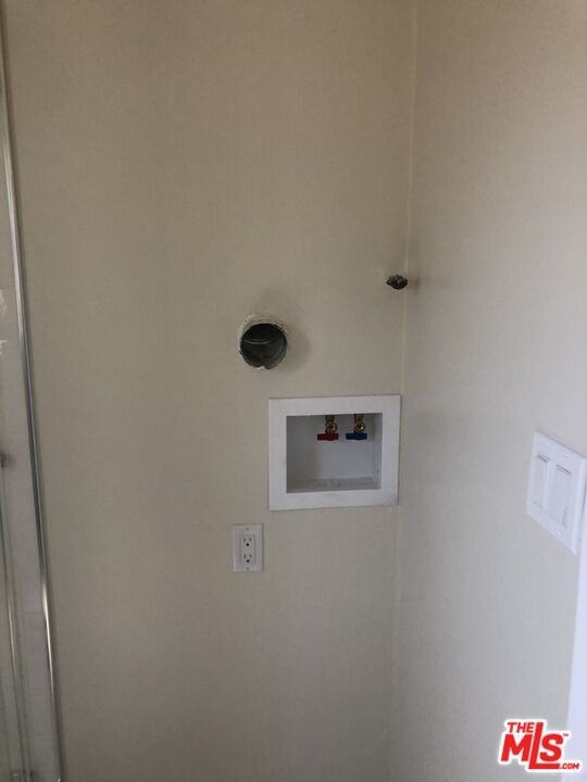 4922 1/2 Genevieve Ave #4922 - Photo 6 of 15