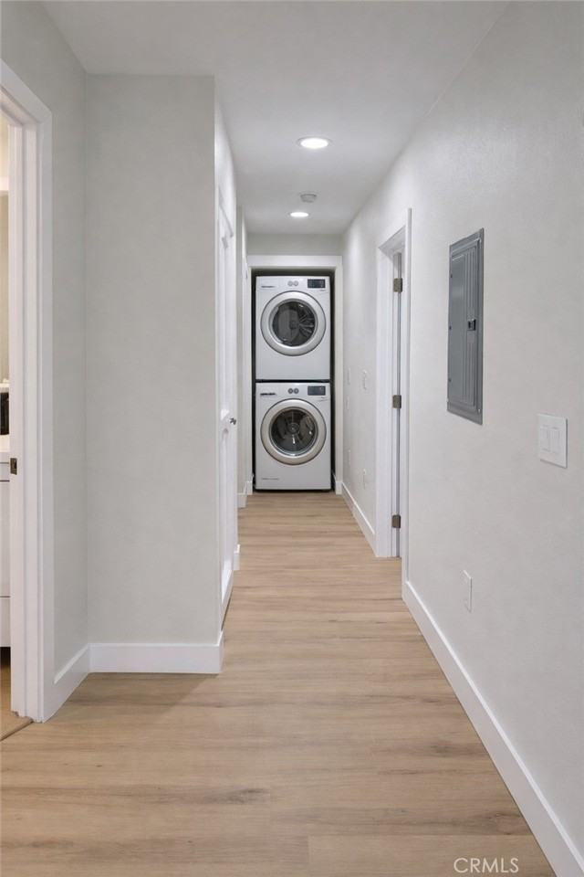 18035 Horst Ave #18035 - Photo 5 of 9