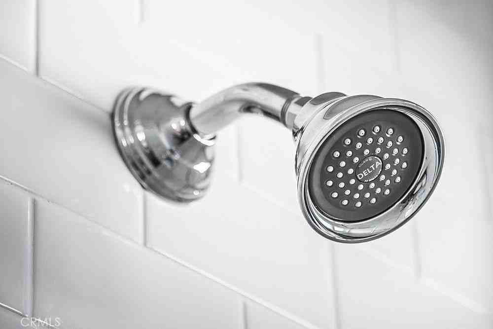 557 N Olive St #557D - Photo 4 of 12