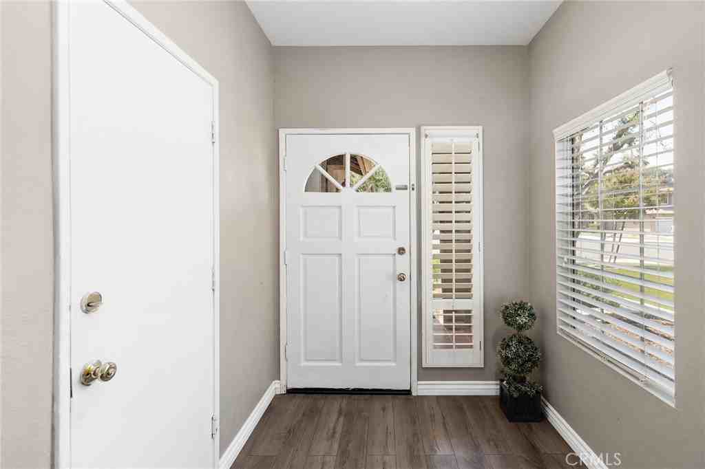 30146 Westlake Dr #30146 - Photo 4 of 34