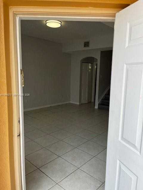 2308 Anchor Ct #2308-2703 - Photo 3 of 32