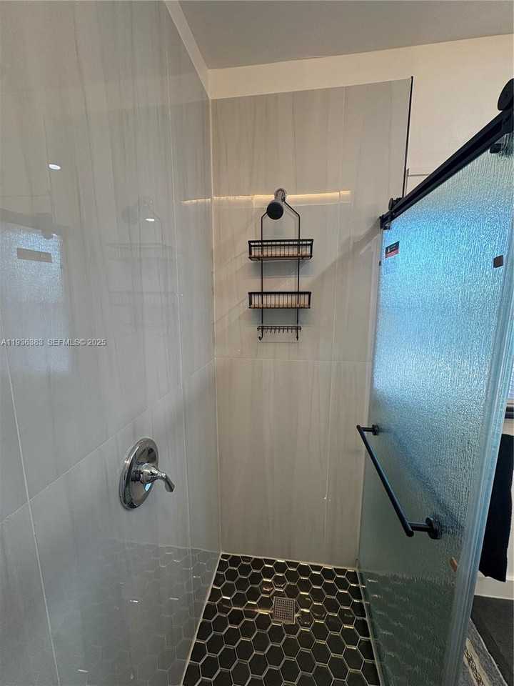 1901 Southwest Sw 9 Street #1901-2 - Photo 2 of 30