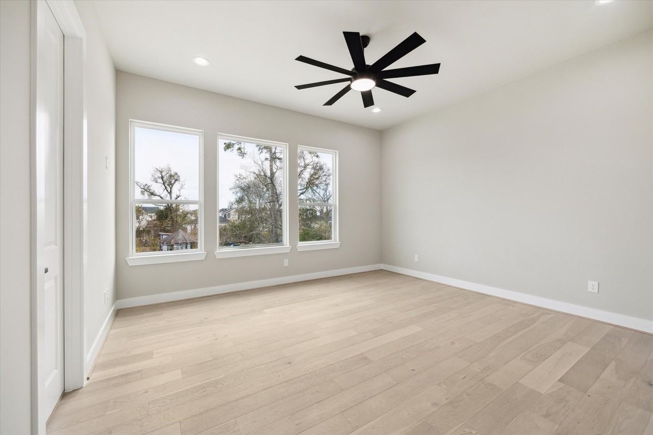 5819 Manfield Creek Ln #5819 - Photo 7 of 10