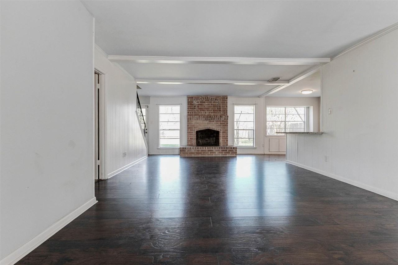 12710 Westleigh Dr #12710 - Photo 5 of 37