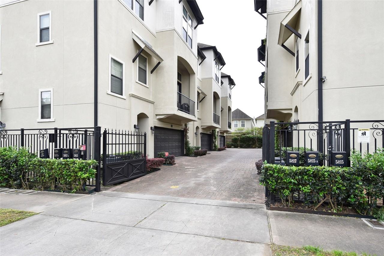 5813A Kiam St #5813 - Photo 3 of 35