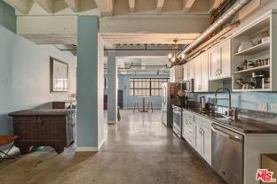 312 W 5th St - Photo 1 of 1