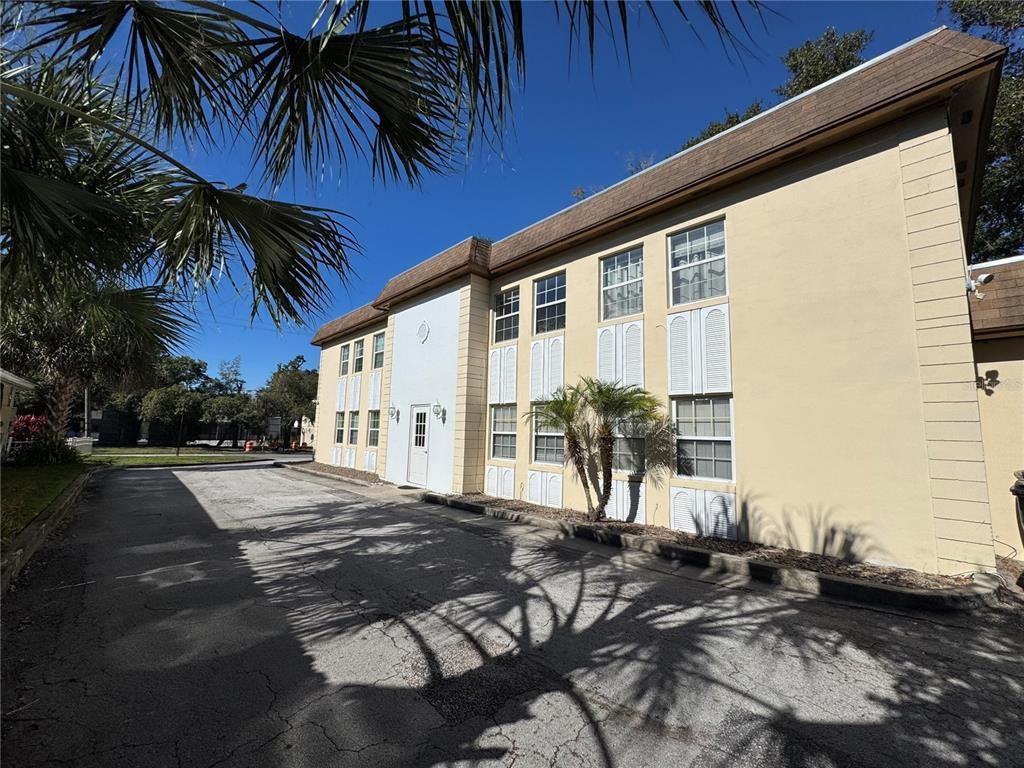 523 S Summerlin Ave #523-1