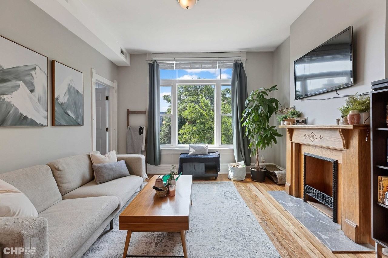 2610 W Rice St #1F - Photo 2 of 12