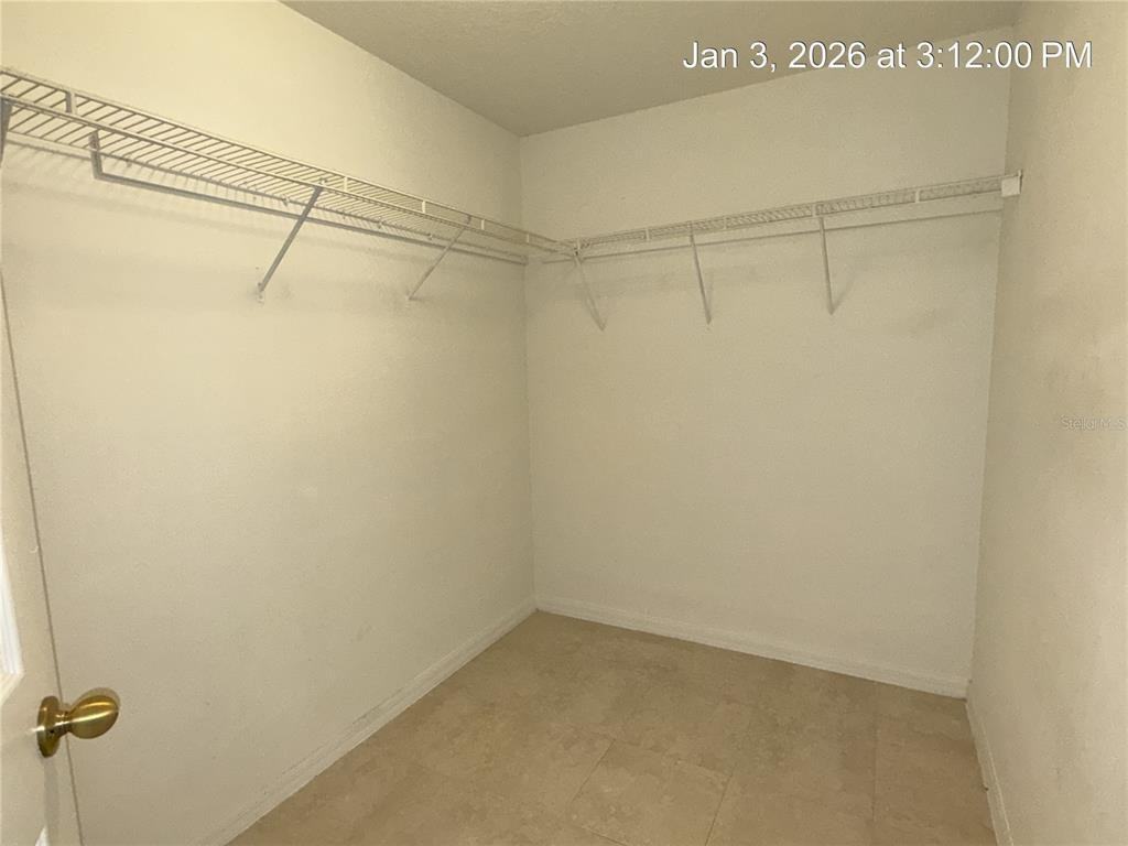 1911 Colonial Woods Blvd #1911 - Photo 4 of 21