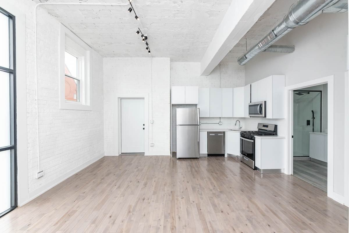 2000 W 22nd Pl #1E - Photo 4 of 13