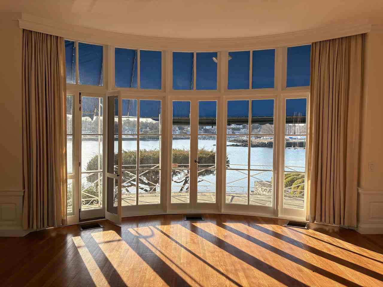 700 700 Steamboat Road - 1W #1W - Photo 3 of 29