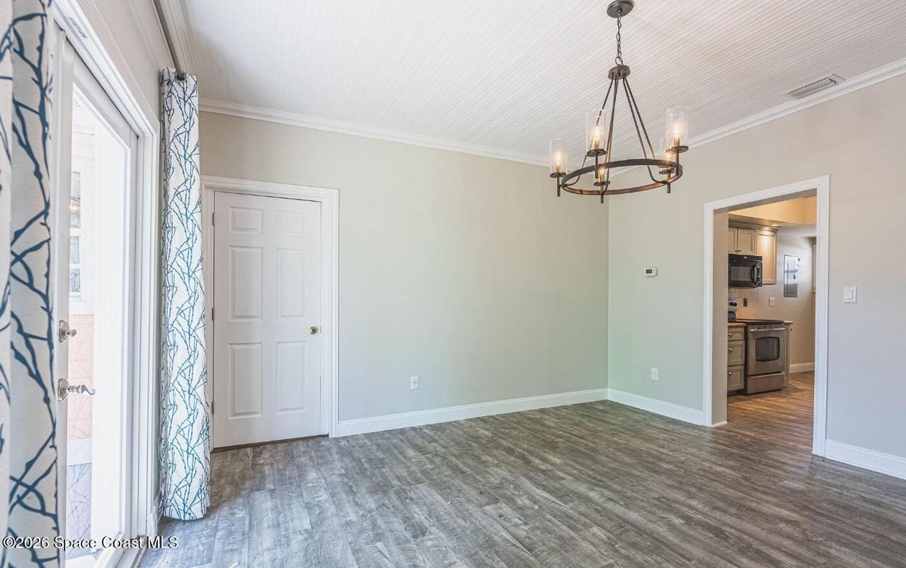 693 Law St #693A - Photo 5 of 13