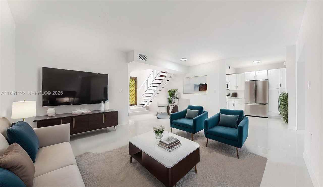 917 Sw 135th Ct - Photo 6 of 8