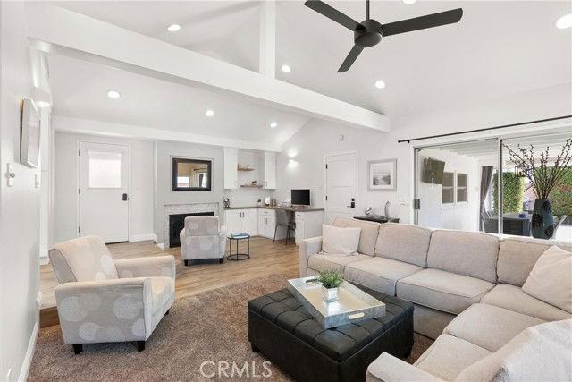 2190 Gondar Ave - Photo 3 of 8