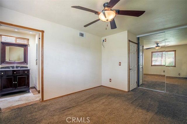 28190 Hot Springs Ave - Photo 3 of 8