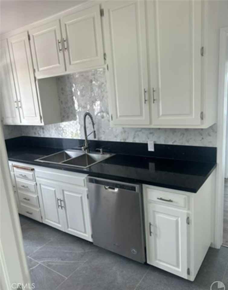 1724 S Crescent Heights Blvd #1724 - Photo 5 of 8