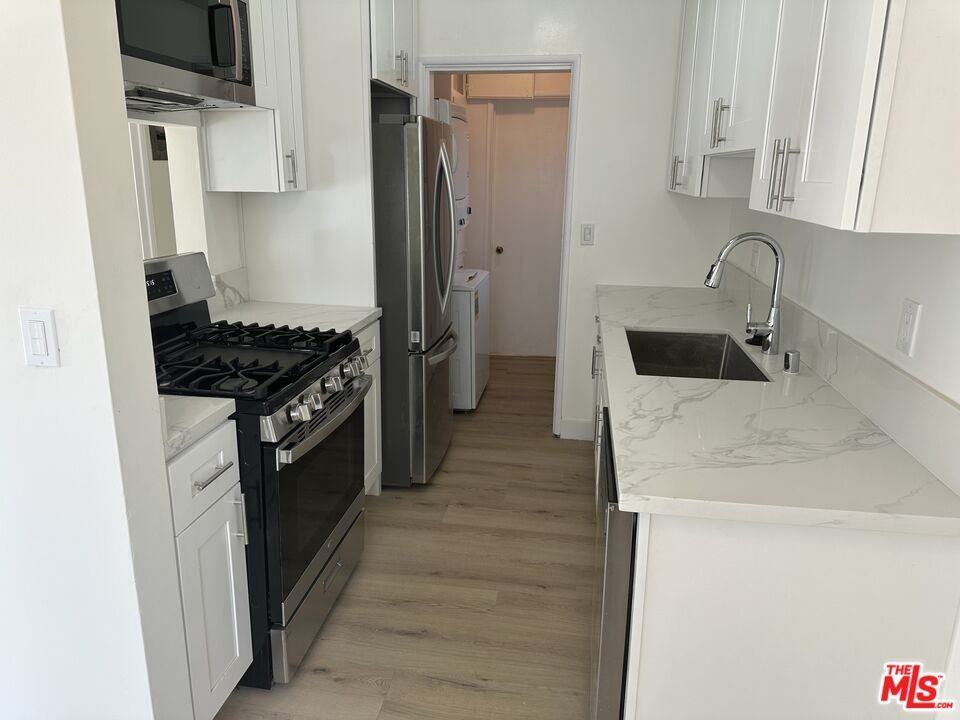 624 Aerick St #624-3 - Photo 3 of 13