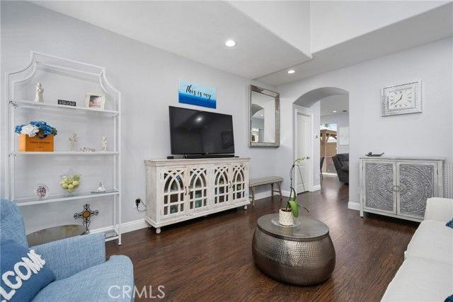 7805 Garfield Ave - Photo 3 of 8