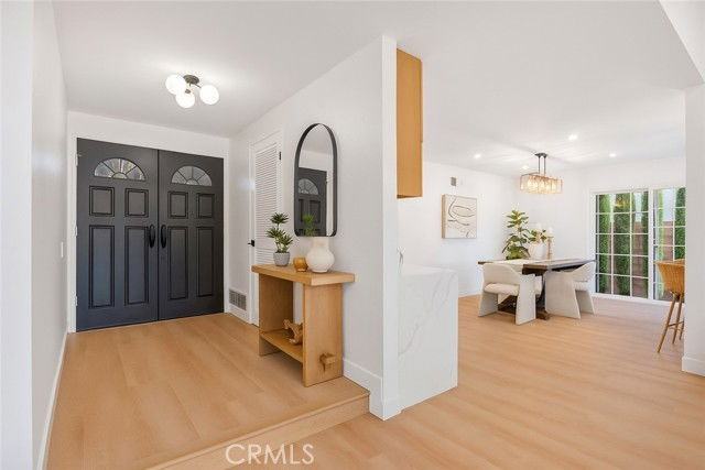 21952 Esplendor - Photo 7 of 8