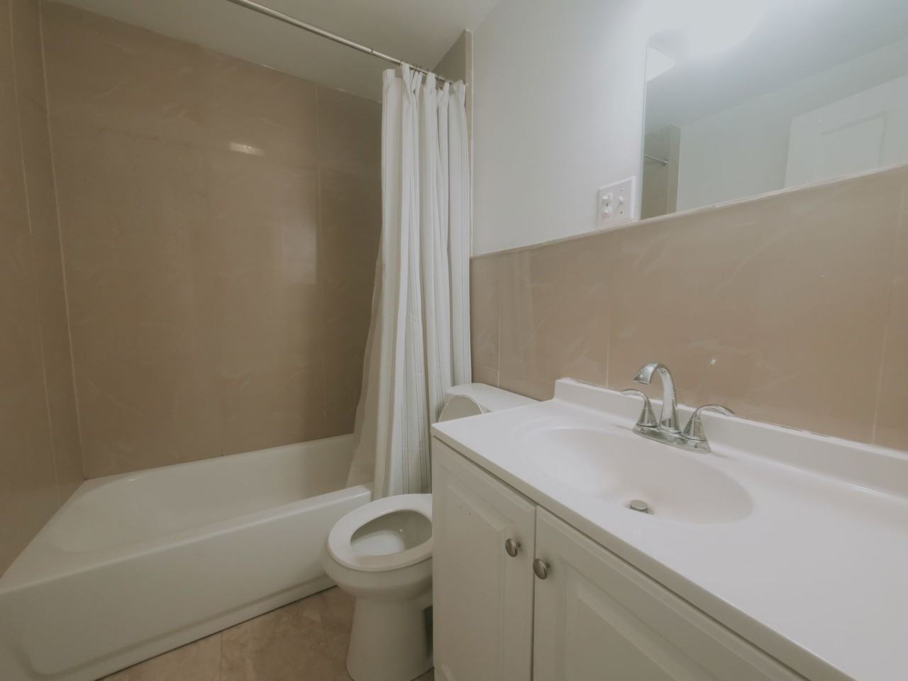 32 Columbus Ave #1 - Photo 6 of 8