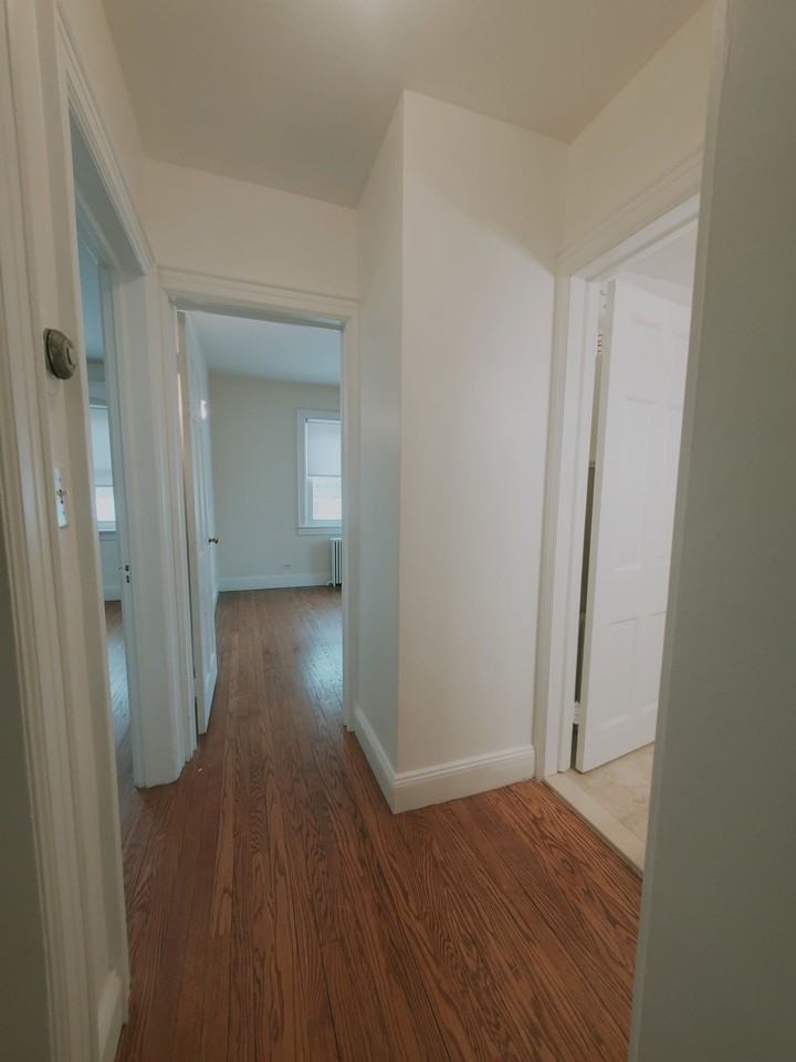 32 Columbus Ave #1 - Photo 7 of 8