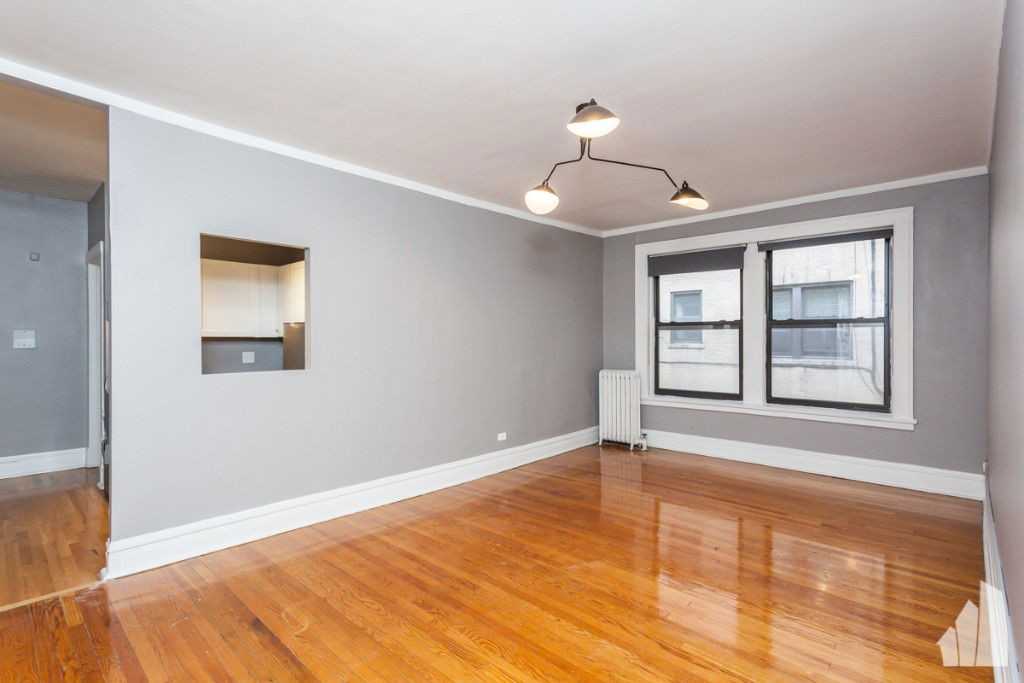 439 W Melrose St #41-1B