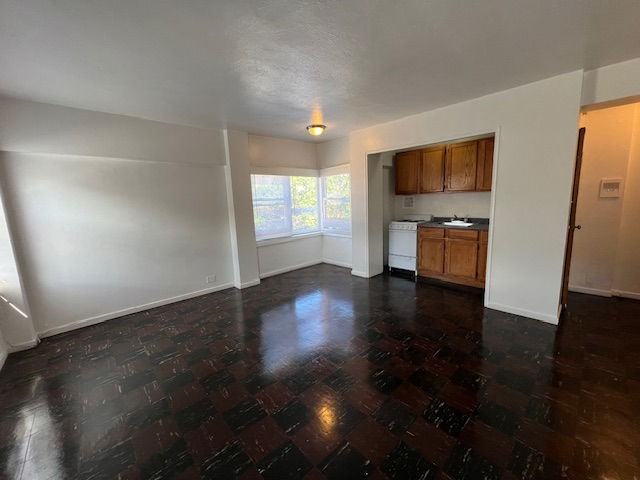 7327 N Rogers Ave #408 - Photo 4 of 7
