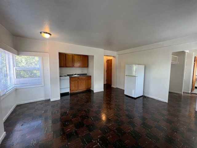 7327 N Rogers Ave #408 - Photo 5 of 7