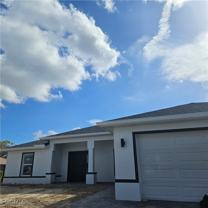 904 Vogiantzis Pkwy #904 - Photo 1 of 1