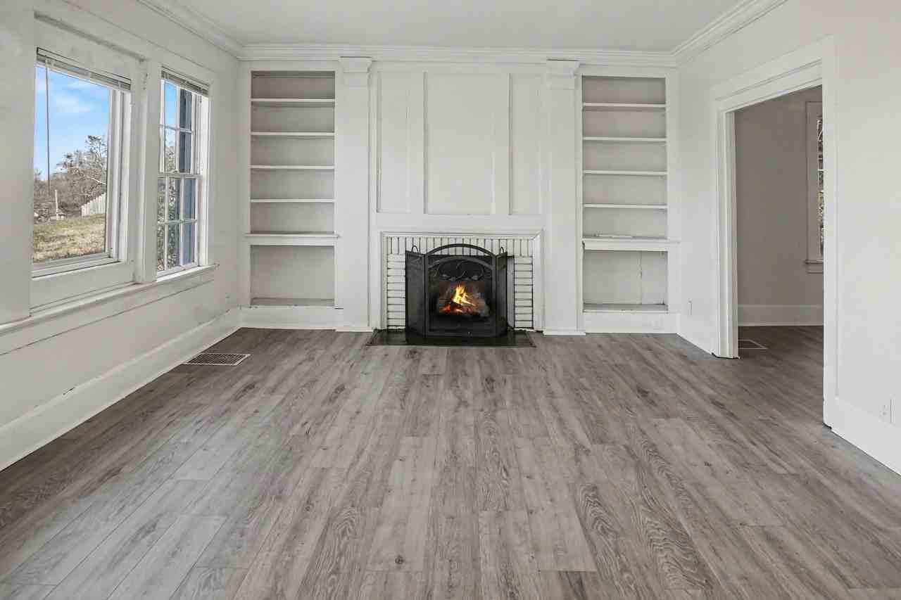 1811 Fairfax Ave #1 - Photo 2 of 10