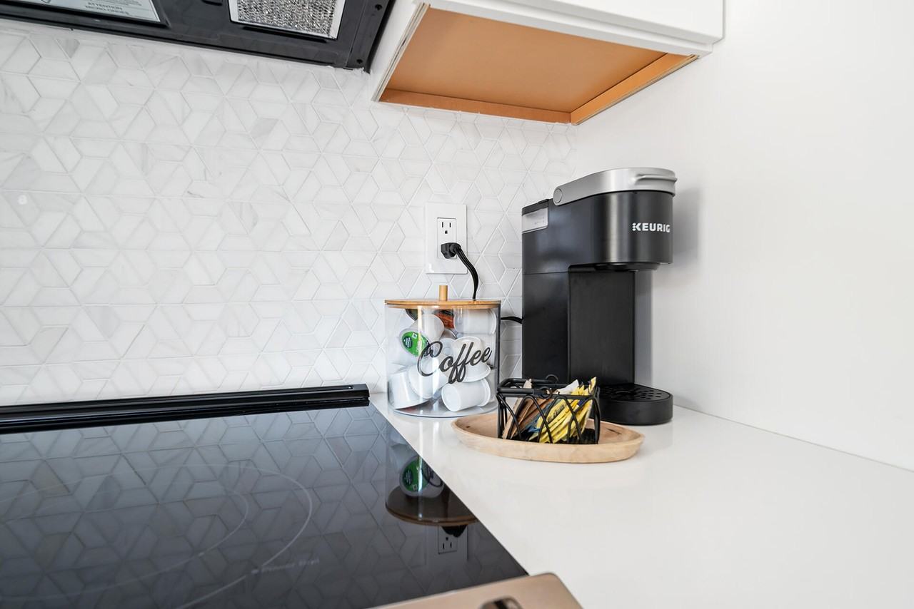 3300 Westview Ave #3300 - Photo 4 of 40