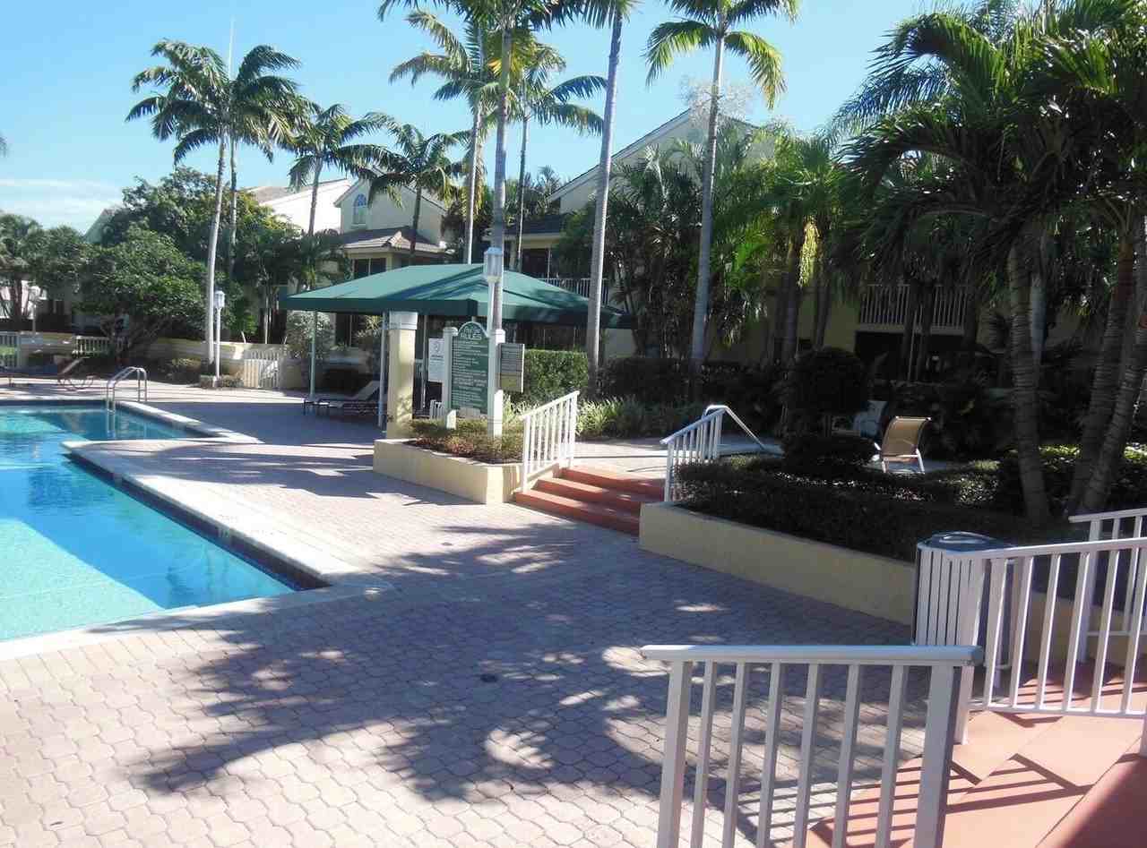 7103 Glenmoor Dr #7103 - Photo 3 of 13