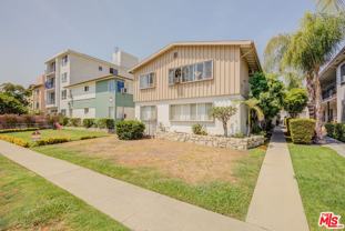 1055 S Wooster St - Photo 1 of 1