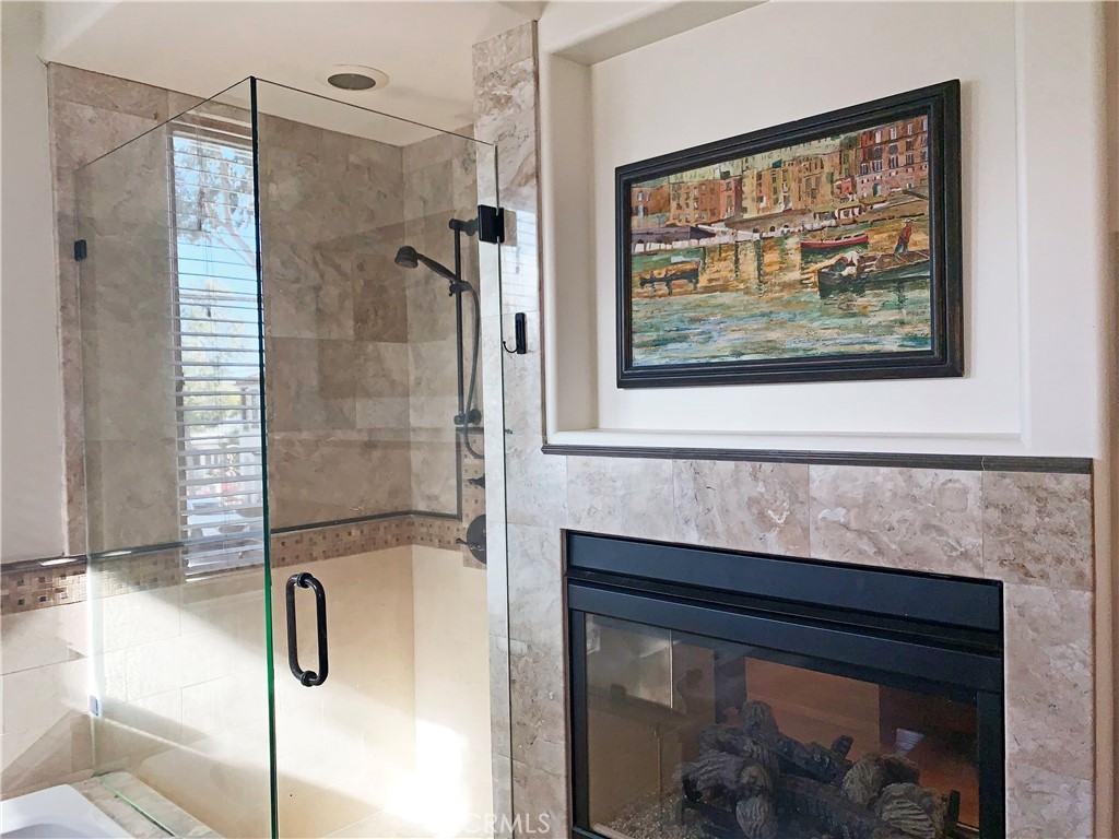 601 1/2 Poinsettia Ave #601