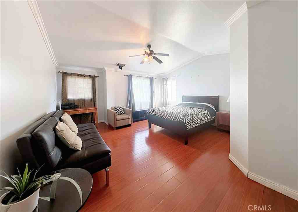 15758 Cadwell St #15758 - Photo 4 of 15