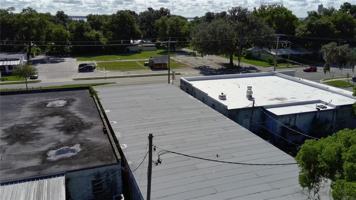 featured image of 111 N Summit St #111