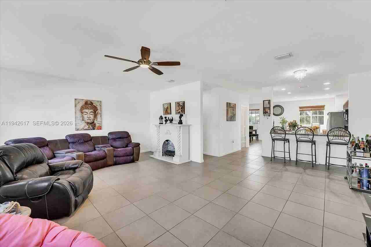 14229 Sw 274th St #14229 - Photo 7 of 33