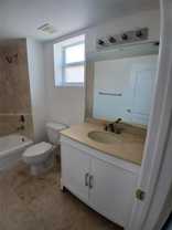 425 Ne 30th St - Photo 1 of 1