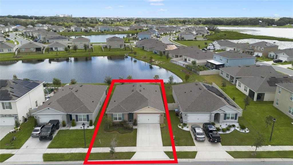 652 Greymount St #652 - Photo 3 of 30