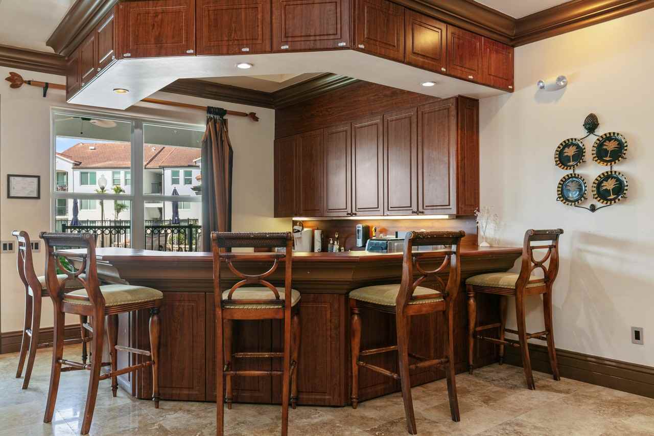 619 Villa Cir #619 - Photo 3 of 13