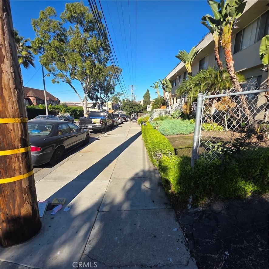 809 Victor Ave #809-5 - Photo 3 of 31